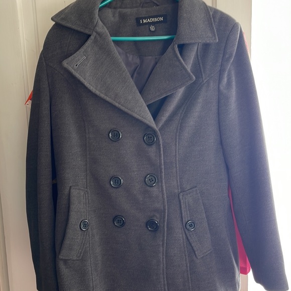 Pea coat ! - Picture 1 of 5